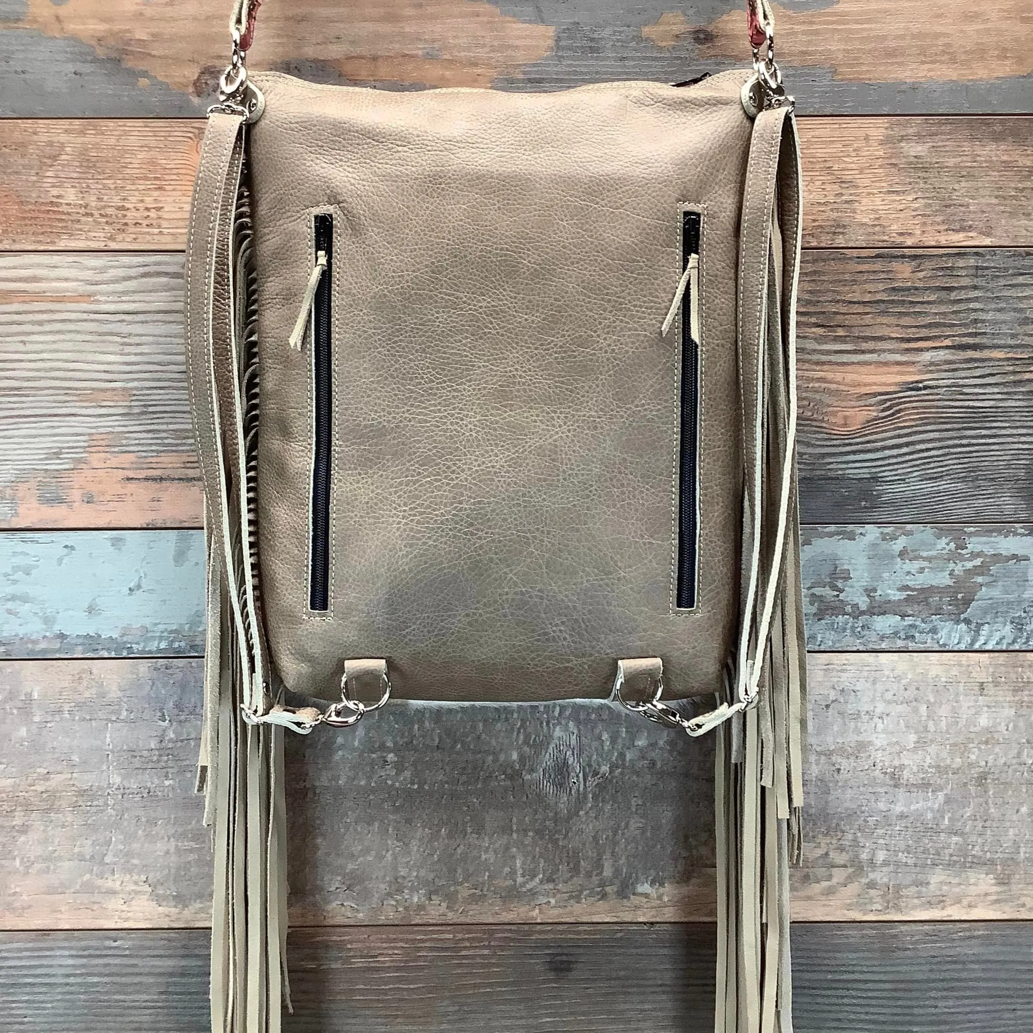 Bagpack - 18" Fringe Dual Conceal Carry  #48786