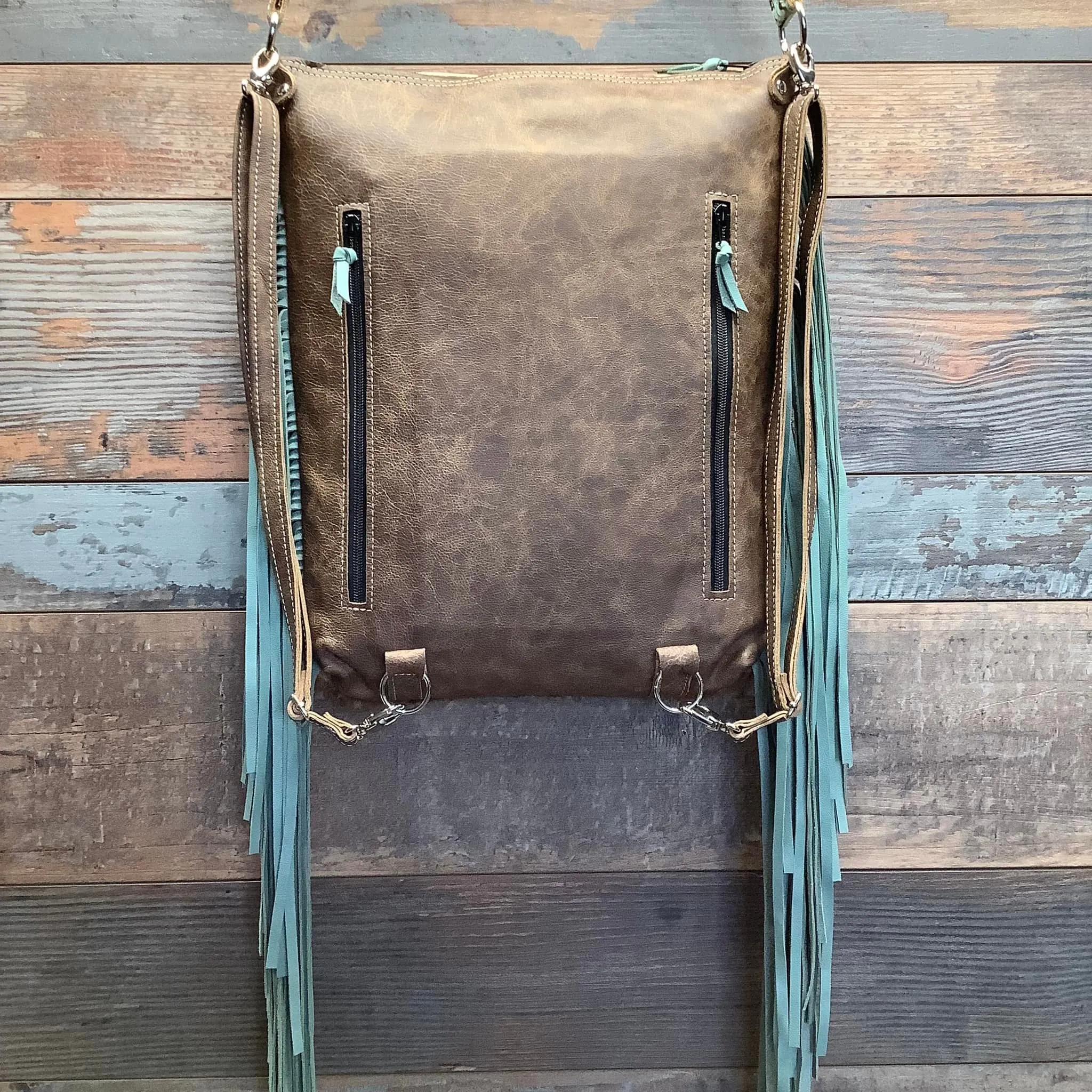 Bagpack Axis - 18" Fringe Dual Conceal Carry  #48493