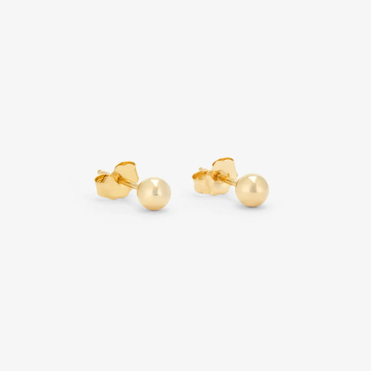 E7604 | 4mm Golden Ball Studs