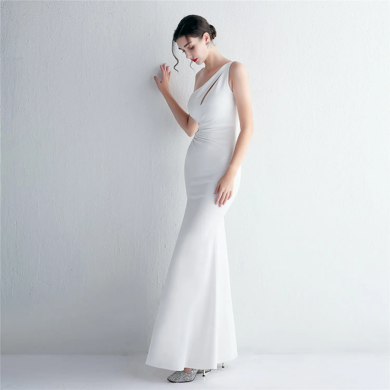 Elegant Cutout Slim Fit Fishtail Formal Dress