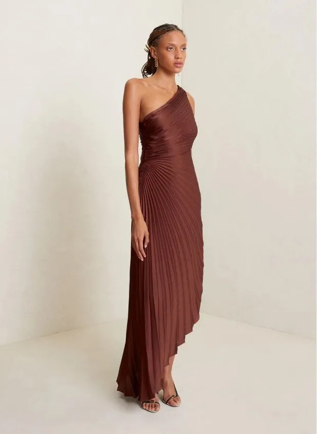 Fashion One-shoulder Sun Pleated Satin Dress
