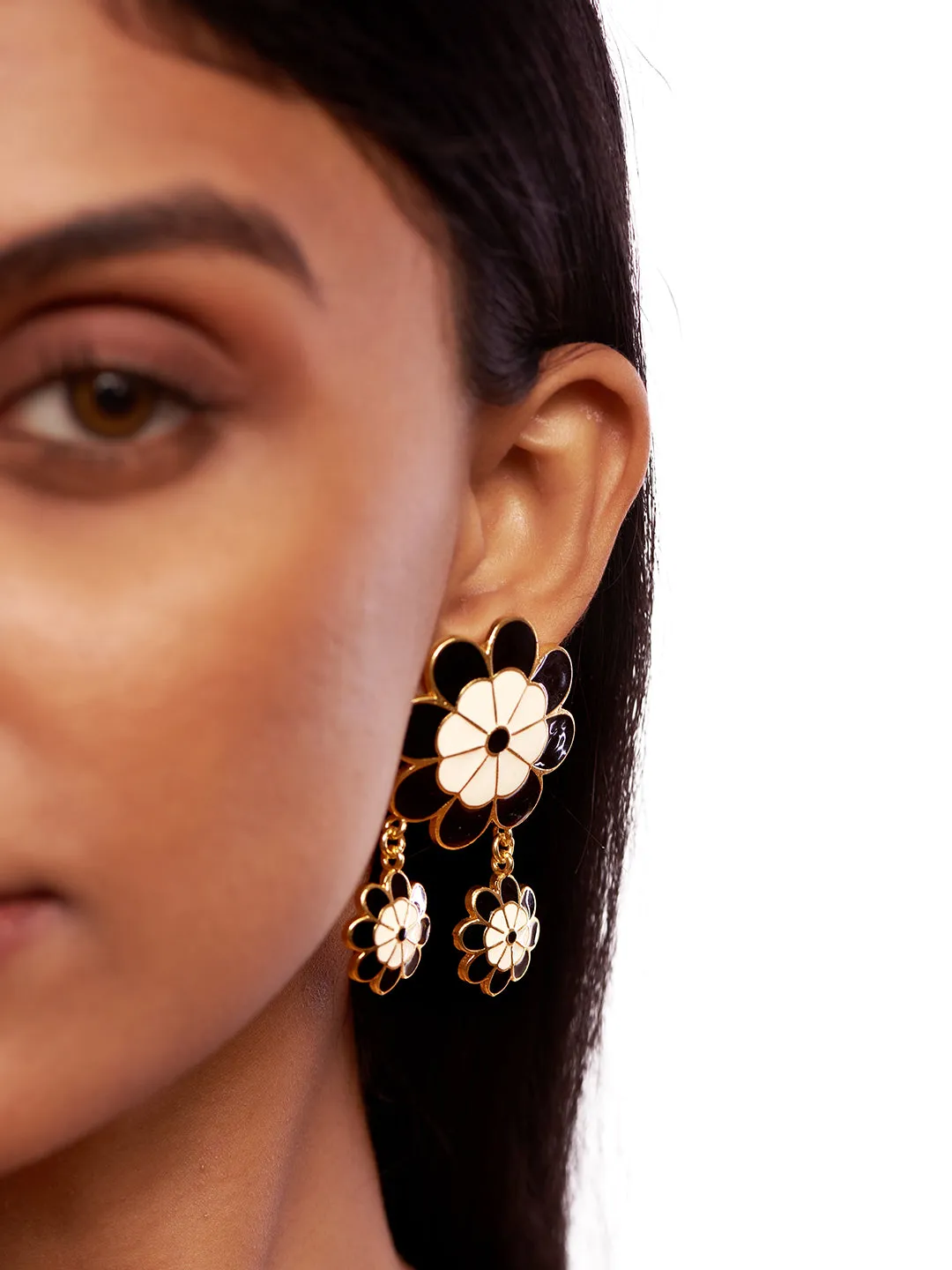 Gul Monochrome Ear Studs