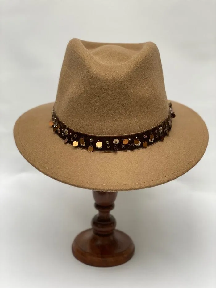 Izzi Accessories Fedora Camel Hat With Brown Velvet Sequinned Band