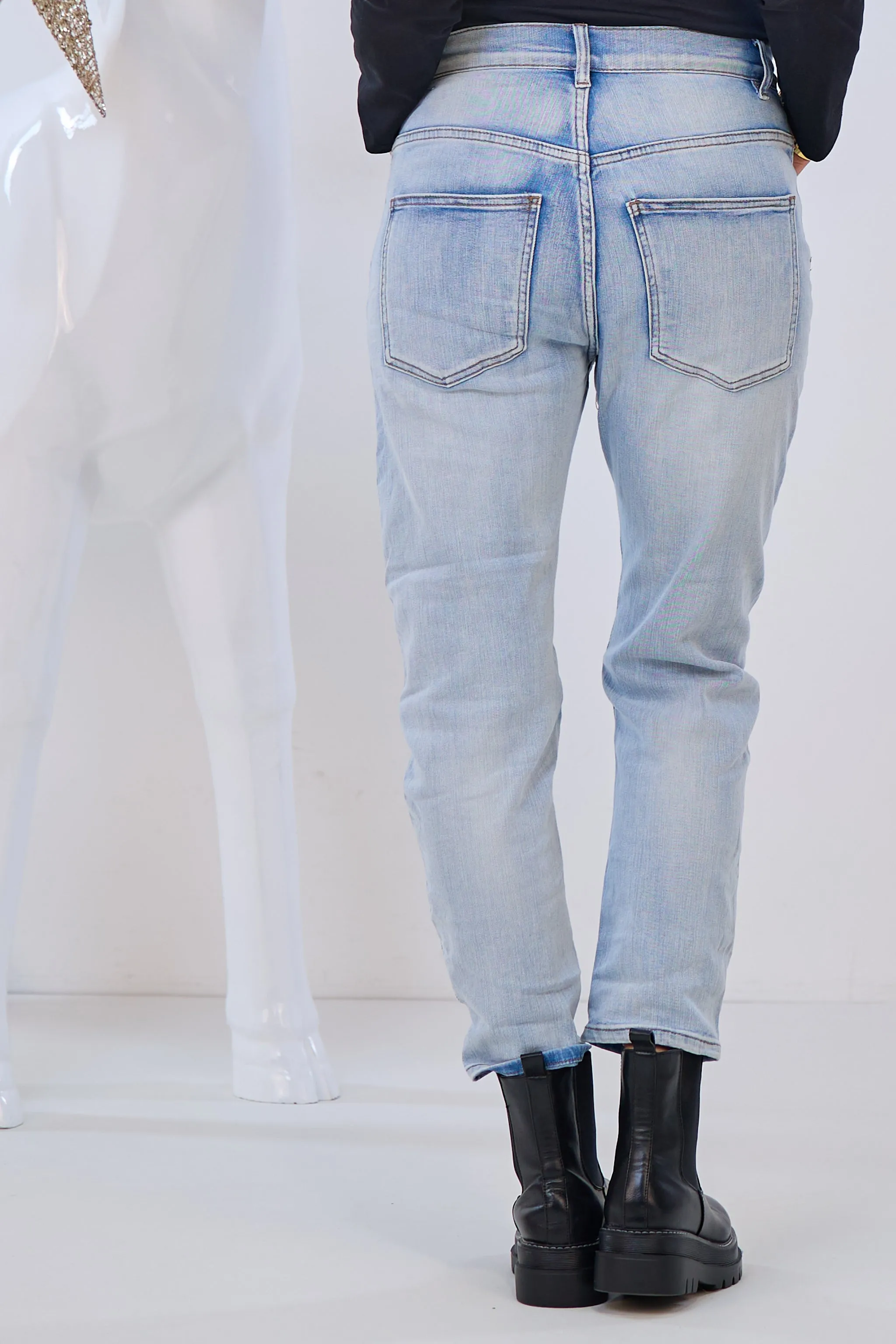 Mid Waist Jeans im used look, hellblau