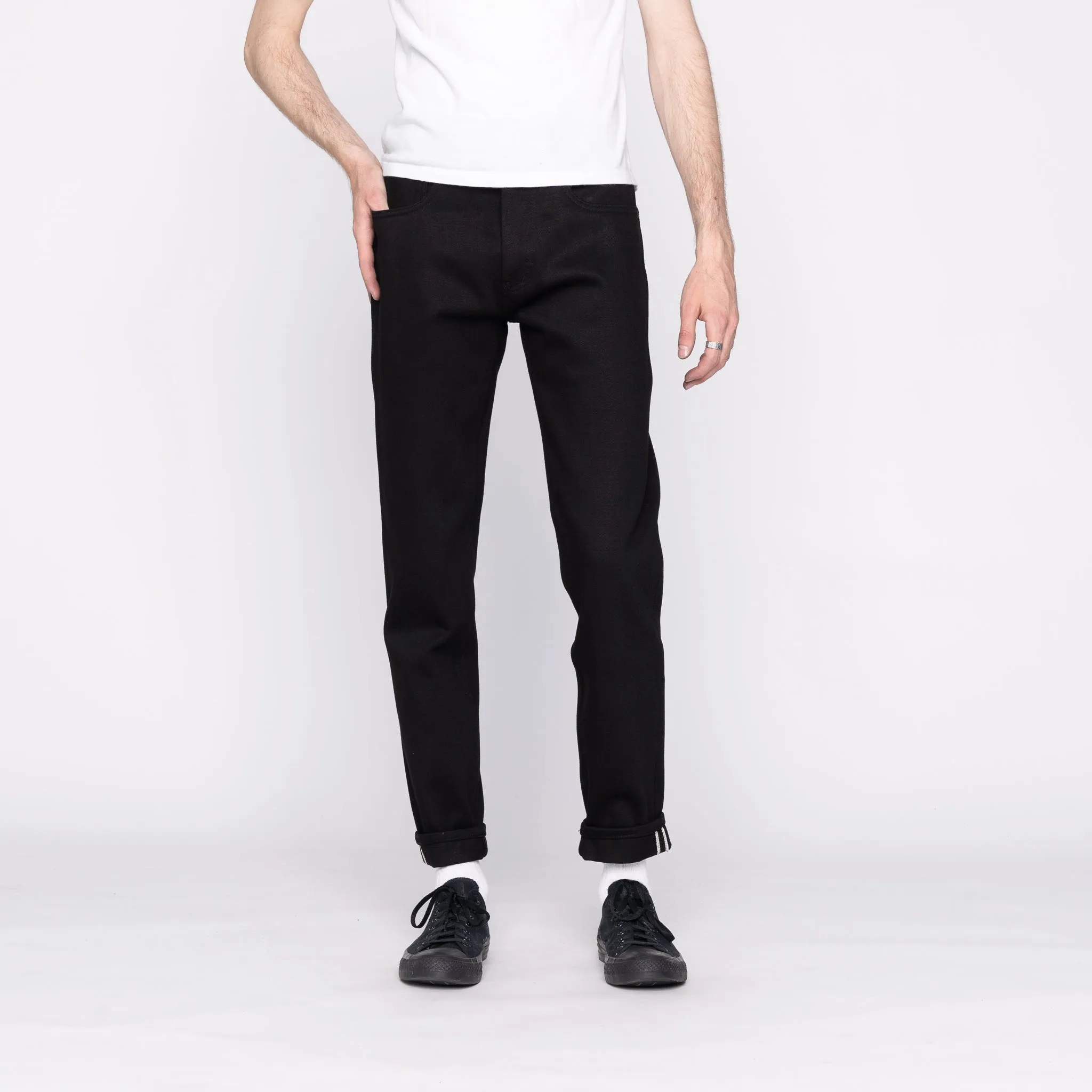 UB642 Relaxed Tapered - 21oz Heavyweight Solid Black Selvedge