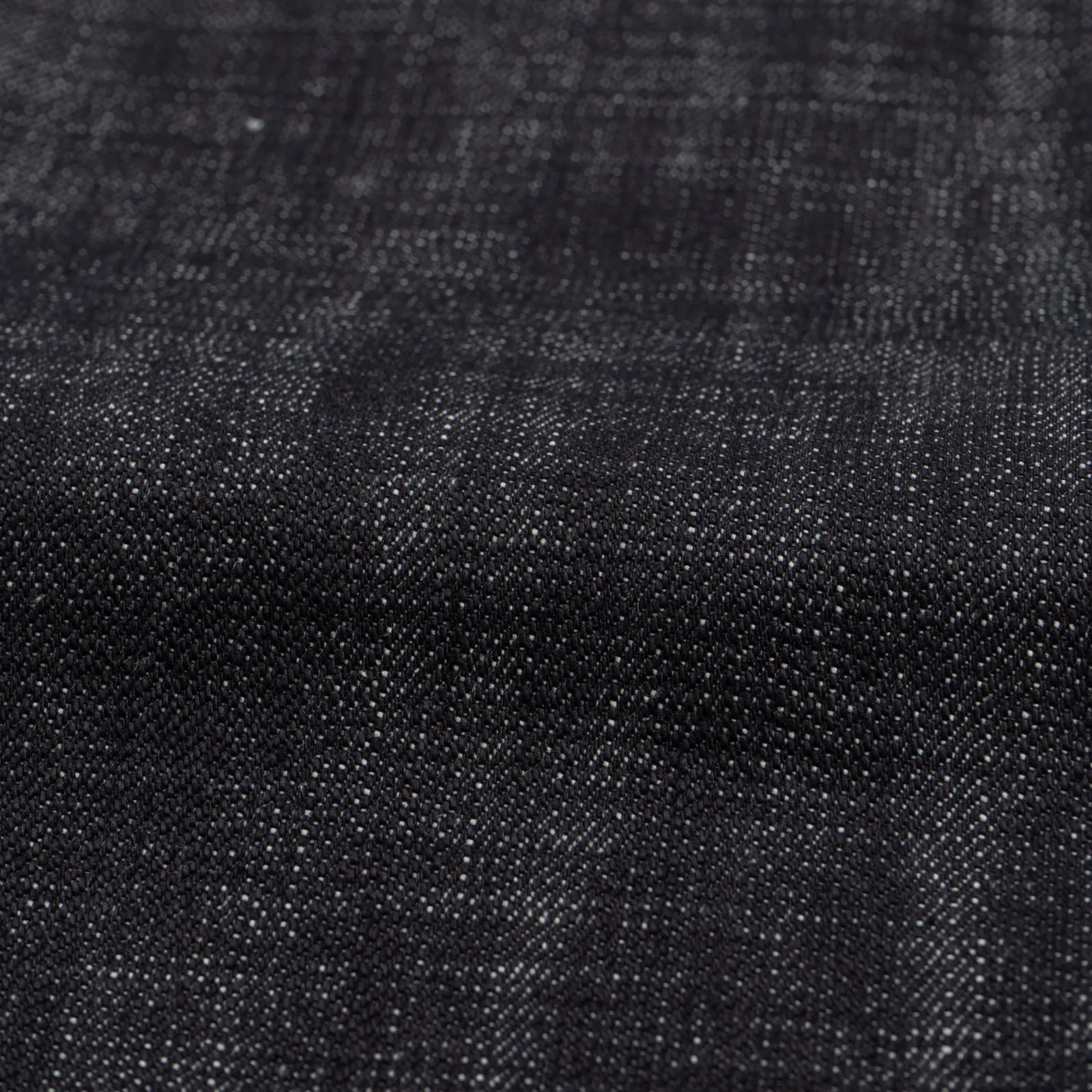 UB670 Relaxed Tapered - 22oz Heavyweight Big Slub Selvedge Denim