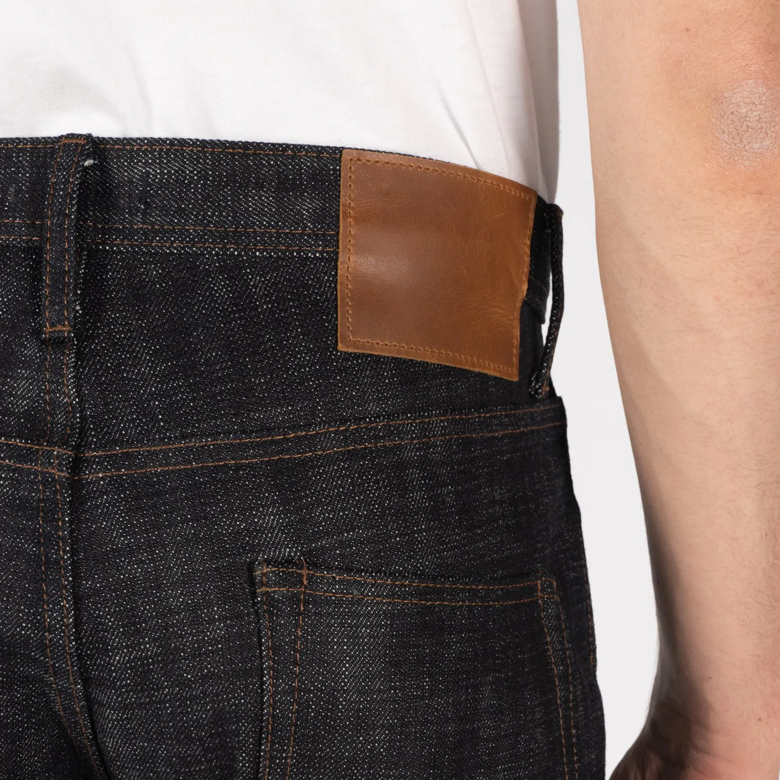 UB670 Relaxed Tapered - 22oz Heavyweight Big Slub Selvedge Denim