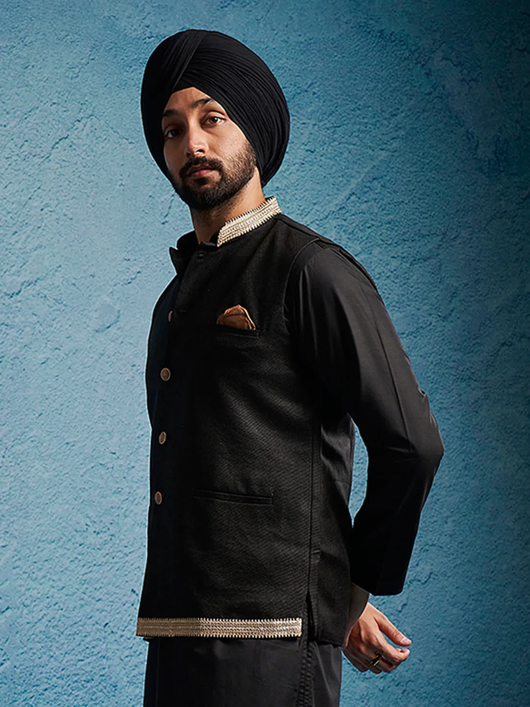 VASTRAMAY Men's Black Jute Nehru Jacket