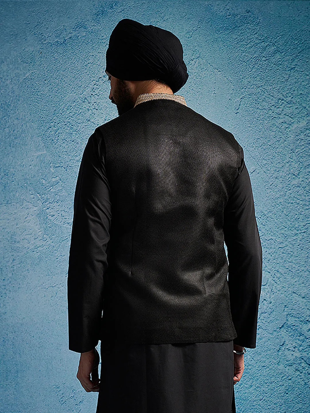 VASTRAMAY Men's Black Jute Nehru Jacket
