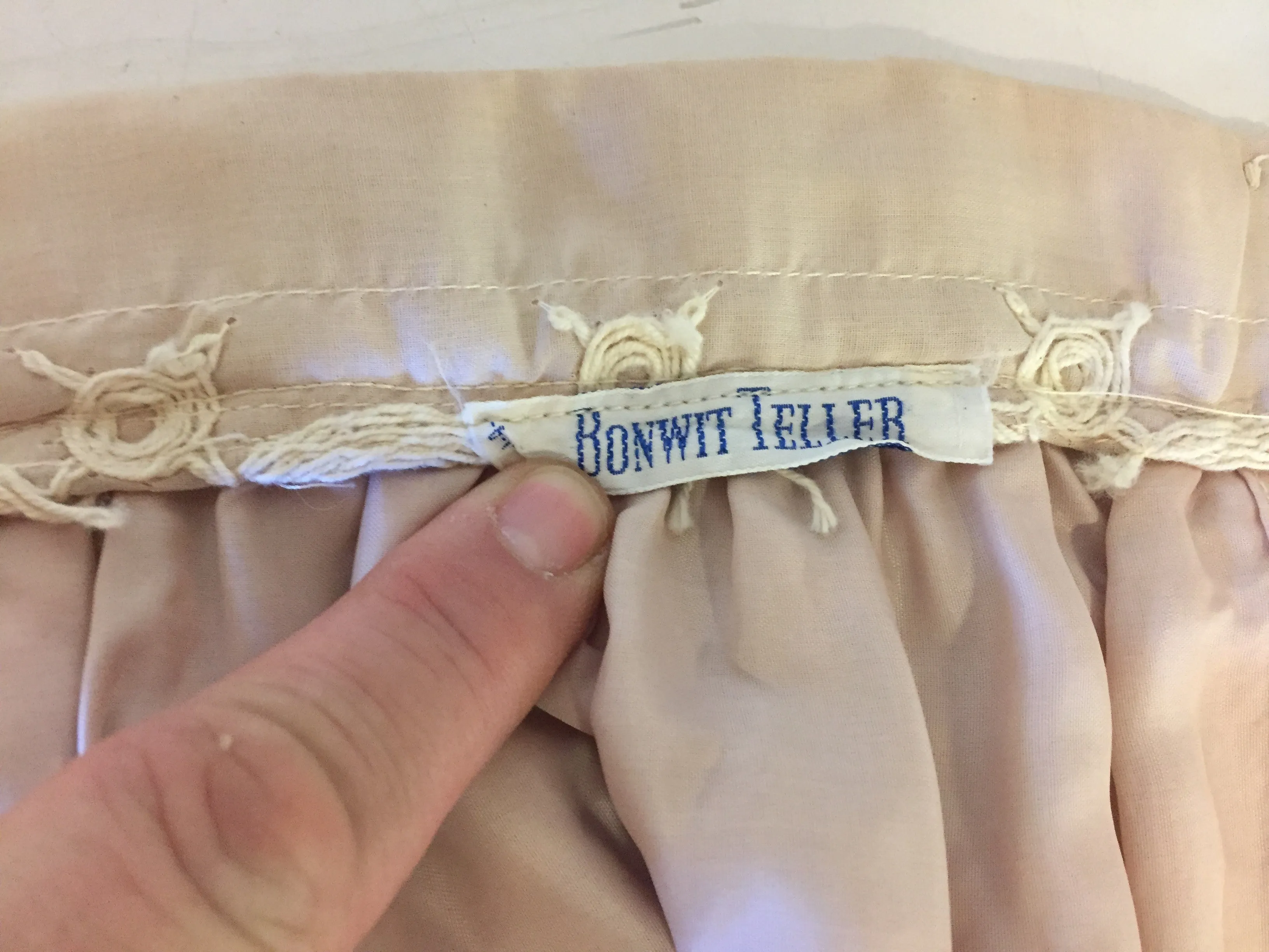Vintage 1970's Bonwit Teller Circle Patterned Pinkish Beige Pencil Skirt Retro Fashion