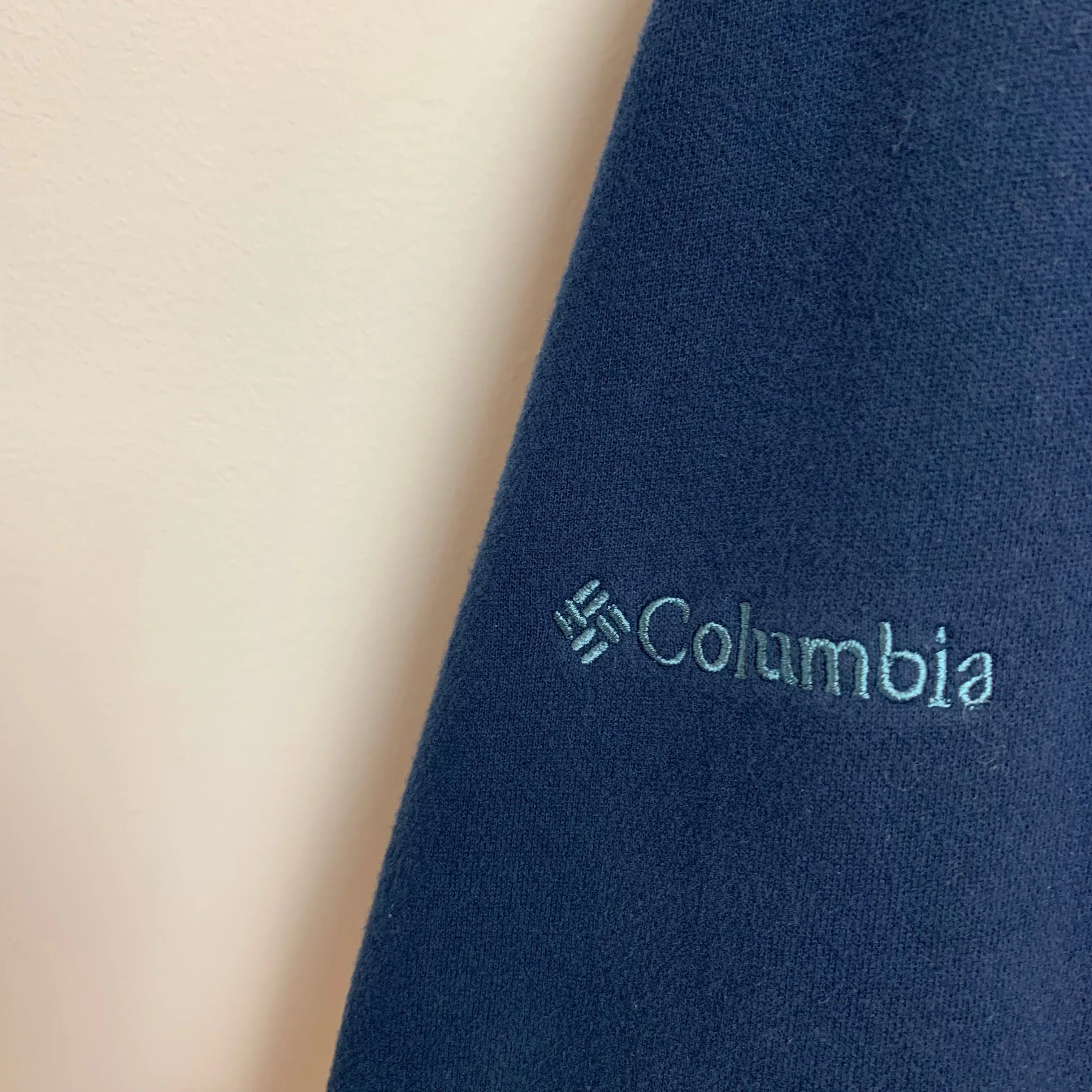 Vintage Columbia Sweatshirt Mountains Navy Blue Pullover Crewneck XL