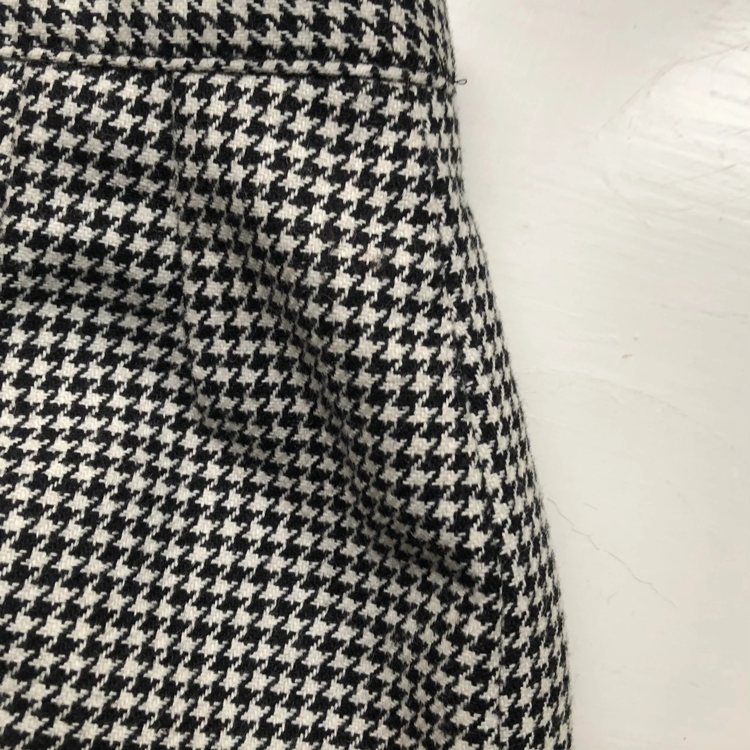 Vintage Houndstooth Pencil Skirt