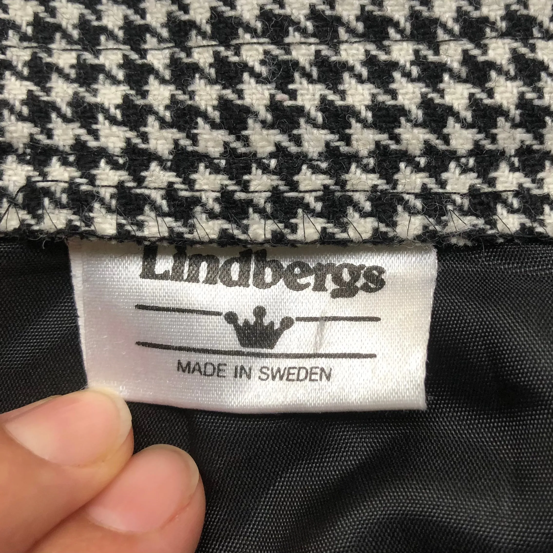 Vintage Houndstooth Pencil Skirt