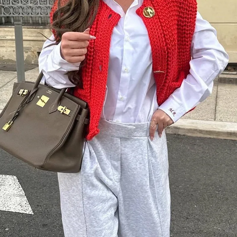 Women's Plain Button Front Pocket Sleeveless Cardigan